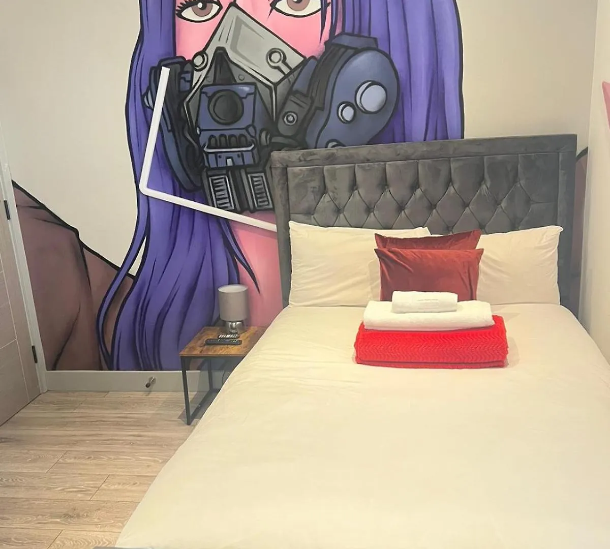Guest house Serviced Ensuite Double Room - Near Greenwich Park - The O2 Arena - Nearby Transport Links To Central London - New Cross Station - Lewisham Se14